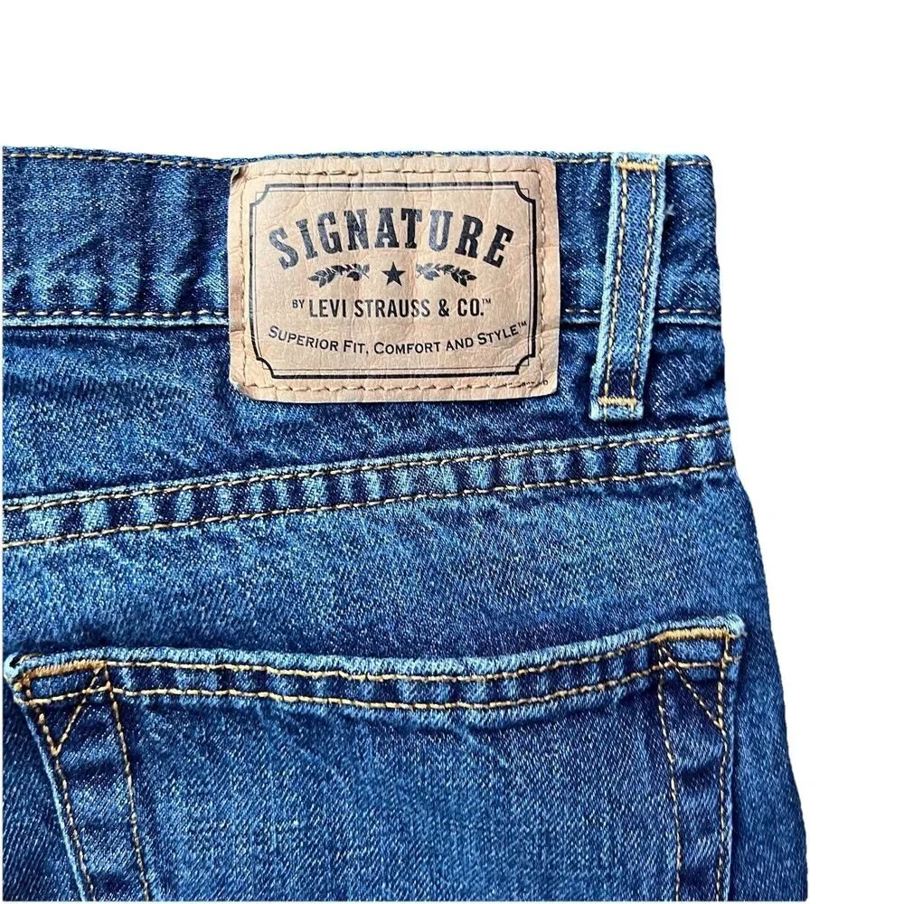 Levi's Signature Relaxed Medium Wash Denim Blue Jeans Men's 36x34
